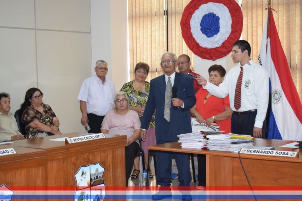 Foto 28 de Reconocimiento a Don Arsenio Salinas como "Ciudadano Ilustre de Capiatá"