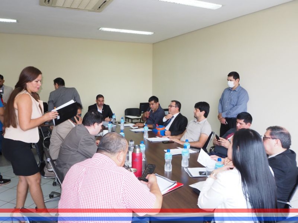 Foto 7 de SESION ORDINARIA DE LA JUNTA MUNICIPAL DE CAPIATA: Nota Recibida, Nota Remitida y Expedientes Dictaminados