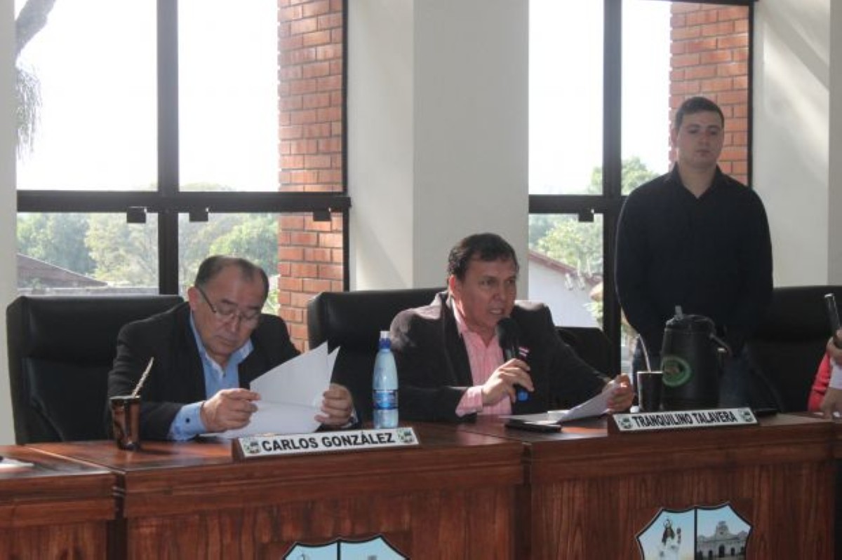 Foto 5 de Aprobaron el Proyecto de Ordenanza que regula el control de la contaminación del aire