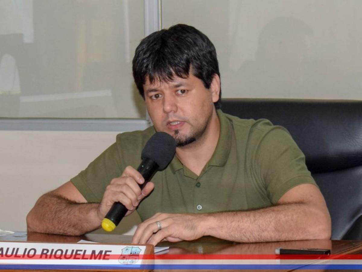 Foto 1 de Solicitan al Ejecutivo Municipal gestionar ante las instituciones correspondientes el despeje de vehículos chatarra ubicados en inmediaciones de comisarías