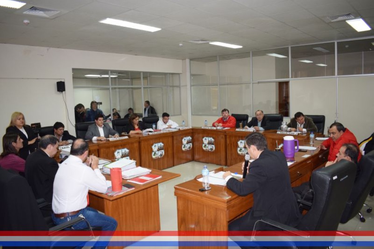 Foto 19 de SESION ORDINARIA DE LA JUNTA MUNICIPAL DE CAPIATA: Notas Recibidas, Notas Remitidas y Expedientes Dictaminados