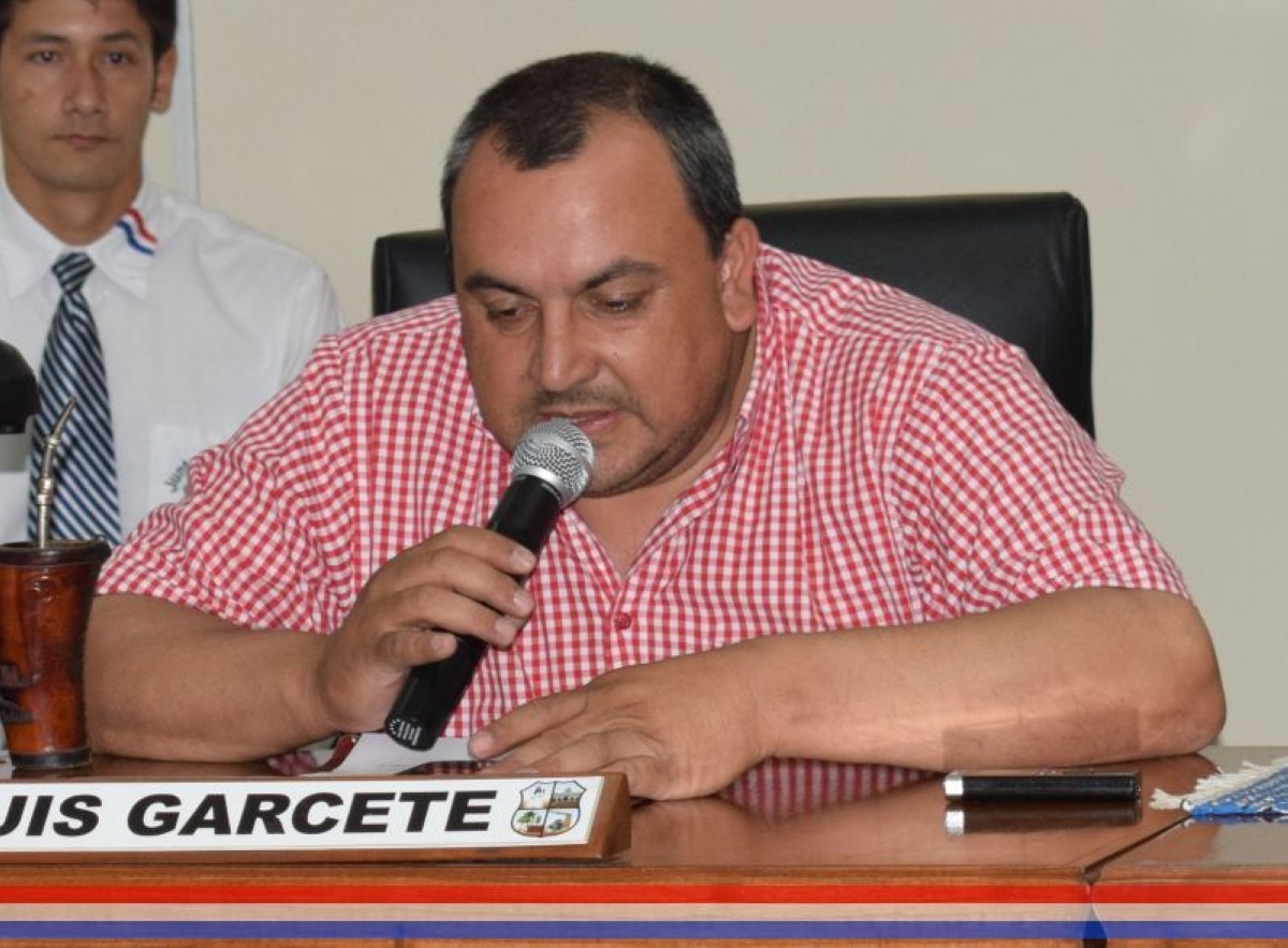 Foto 3 de Planificarán reuniones de trabajo con respecto a la idea de recuperar el ex local de la UPV - Chaco filial Capiatá