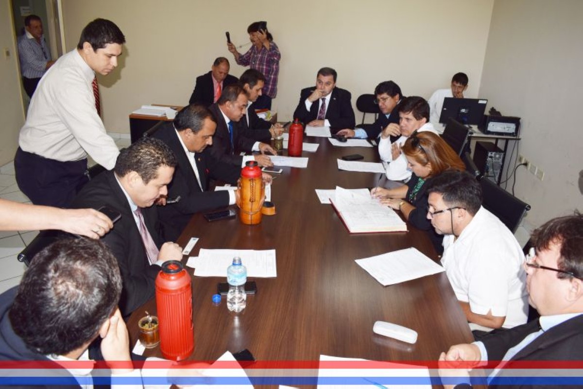 Foto 13 de SESION ORDINARIA DE LA JUNTA MUNICIPAL DE CAPIATA: Notas Recibidas, Notas Remitidas y Expedientes Dictaminados