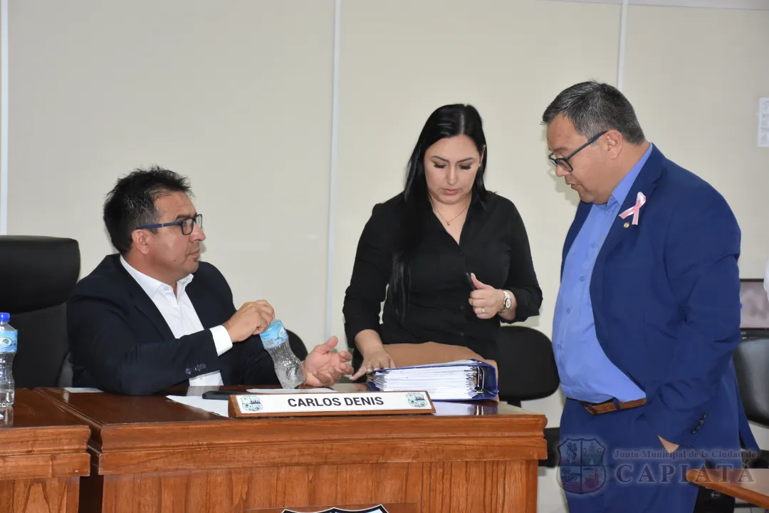 Foto 12 de SESION ORDINARIA DE LA JUNTA MUNICIPAL DE CAPIATA: Notas Recibidas, Notas Remitidas y Expedientes Dictaminados
