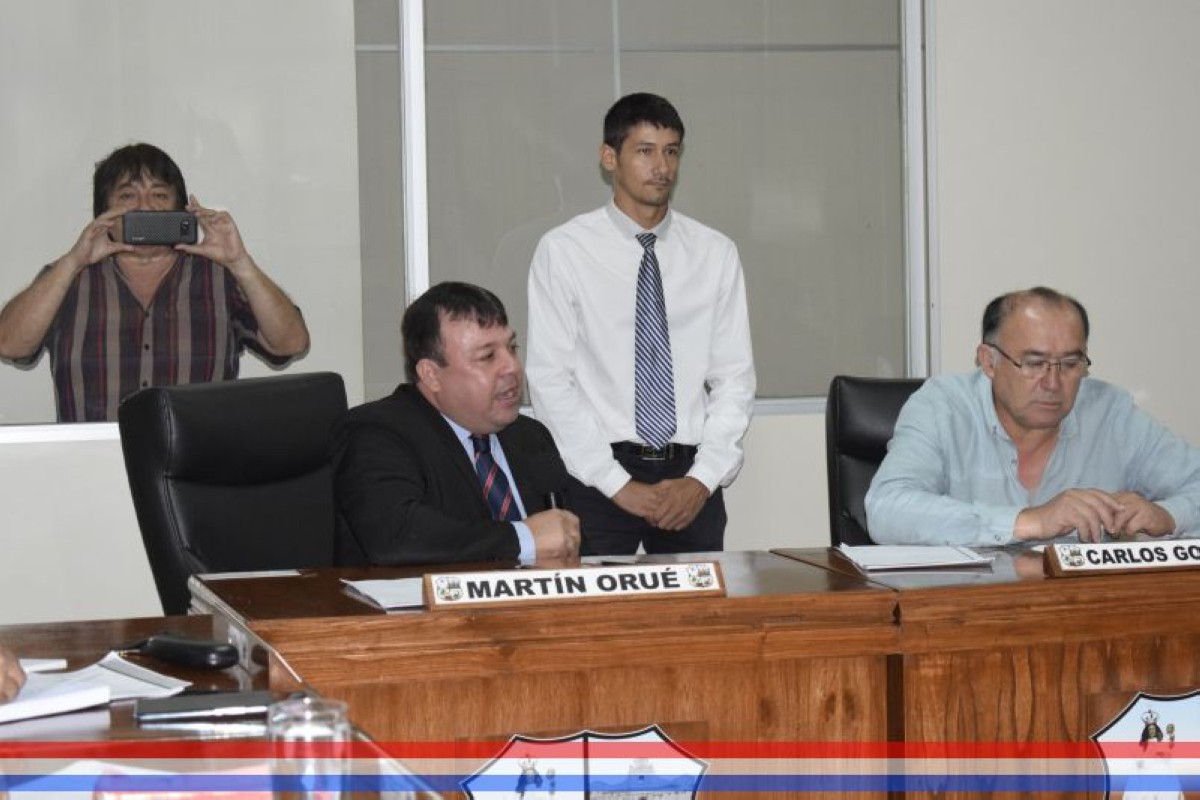 Foto 10 de Reconocimiento a la Sra. Epifanía Vda. de Montiel por la donación de un terreno para asiento de una plaza pública