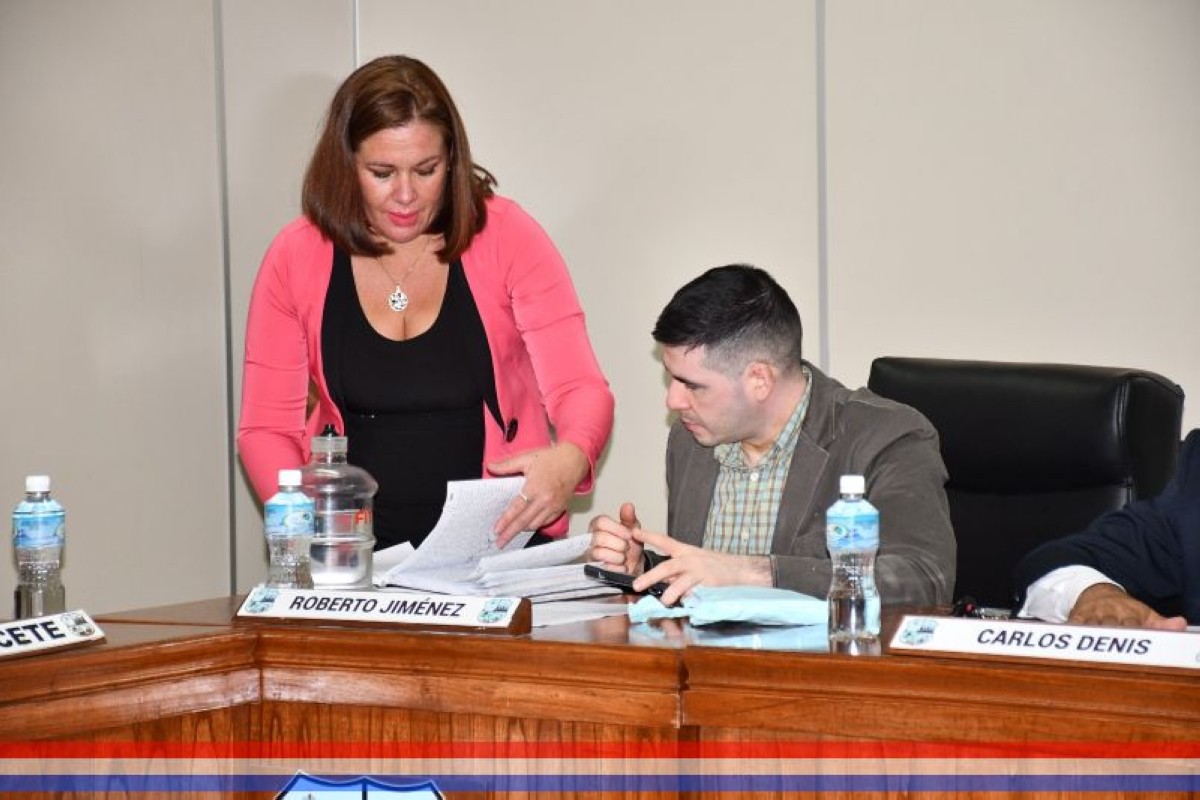 Foto 15 de SESION ORDINARIA DE LA JUNTA MUNICIPAL DE CAPIATA: Notas Recibidas, Nota Remitida y Expedientes Dictaminados