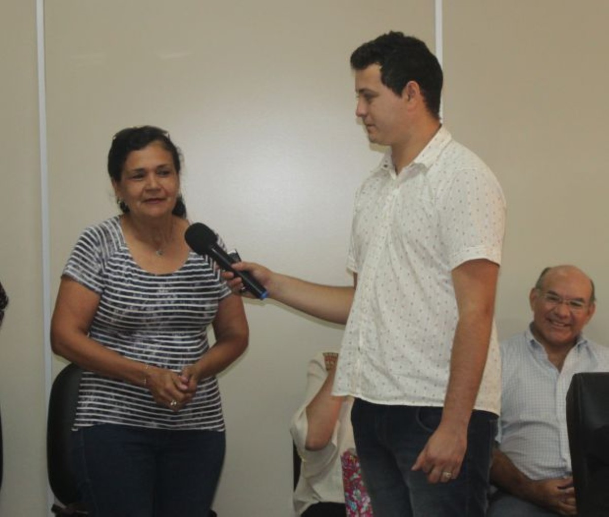 Foto 5 de Vecinos del barrio La Candelaria solicitan el despeje del terreno donado por la familia Lara para la construcción del Centro Cultural