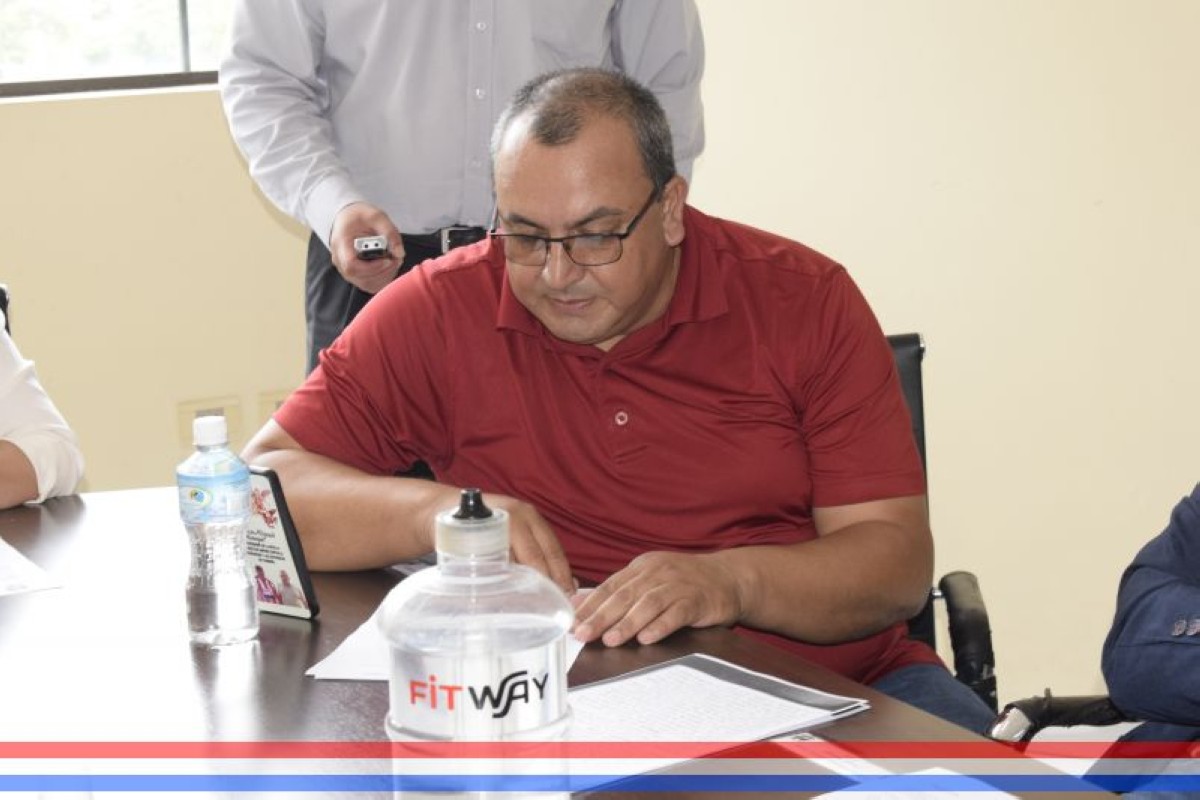 Foto 4 de SESION ORDINARIA DE LA JUNTA MUNICIPAL DE CAPIATA: Notas Recibidas, Nota Remitida y Expedientes Dictaminados