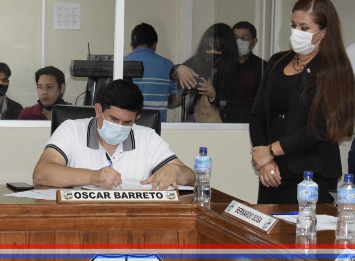 Foto 13 de SESION ORDINARIA DE LA JUNTA MUNICIPAL DE CAPIATA: Notas Recibidas, Nota Remitida y Expedientes Dictaminados