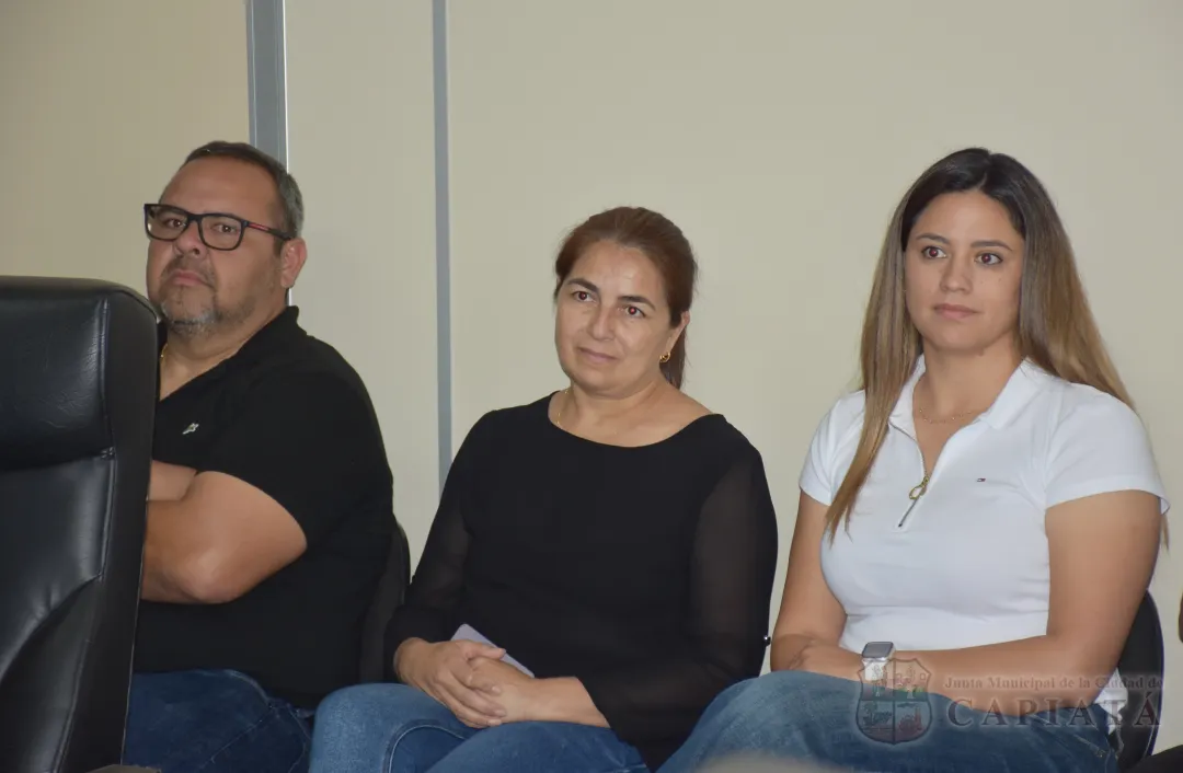 Foto 24 de Reconocimiento a jóvenes capiateñas destacadas en el Handball a nivel nacional e internacional