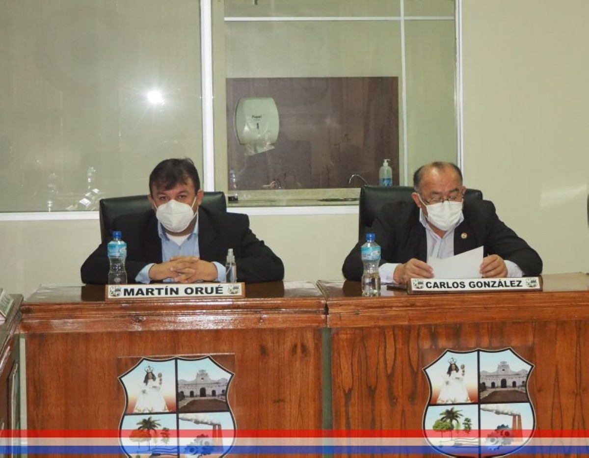 Foto 6 de SESION ORDINARIA DE LA JUNTA MUNICIPAL DE CAPIATA: Notas Recibidas, Nota Remitida y Expedientes Dictaminados