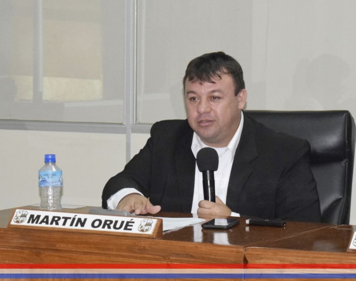 Foto 4 de Prof. Bernardo Sosa Ortíz, "Hijo Dilecto de la ciudad de Capiatá"