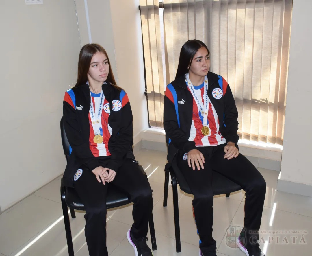 Foto 22 de Reconocimiento a las integrantes capiateñas de la Selección Paraguaya de Fútbol Femenino Sub 17, consagradas como campeonas sudamericanas
