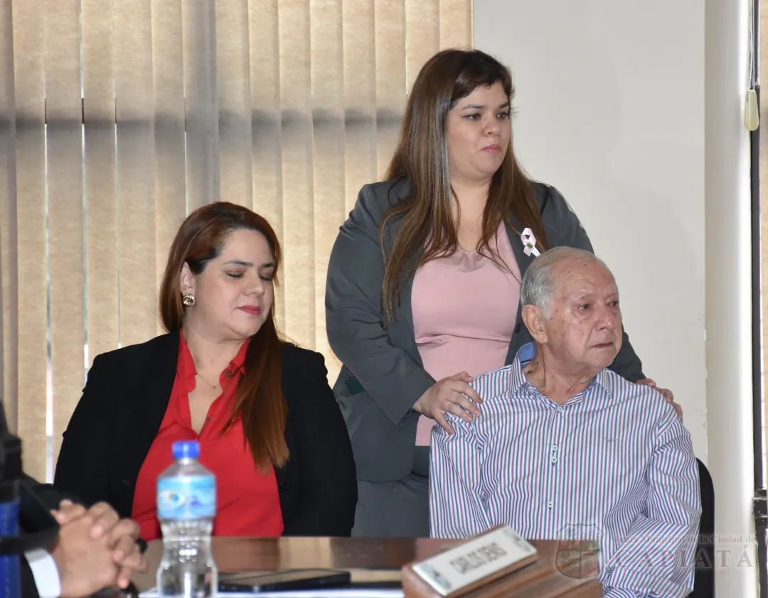 Foto 15 de Don Diosnel Castillo Riquelme, pionero del periodismo capiateño, declarado “Ciudadano Ilustre de la ciudad de Capiatá”