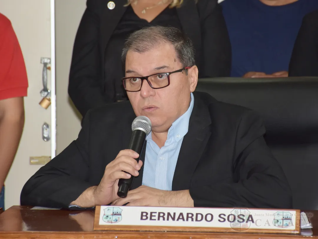 Foto 42 de Asumió la nueva Mesa Directiva, periodo 2025 – 2026, conformada por el concejal Braulio Riquelme, como Presidente, y por el concejal David Llano, como Vicepresidente