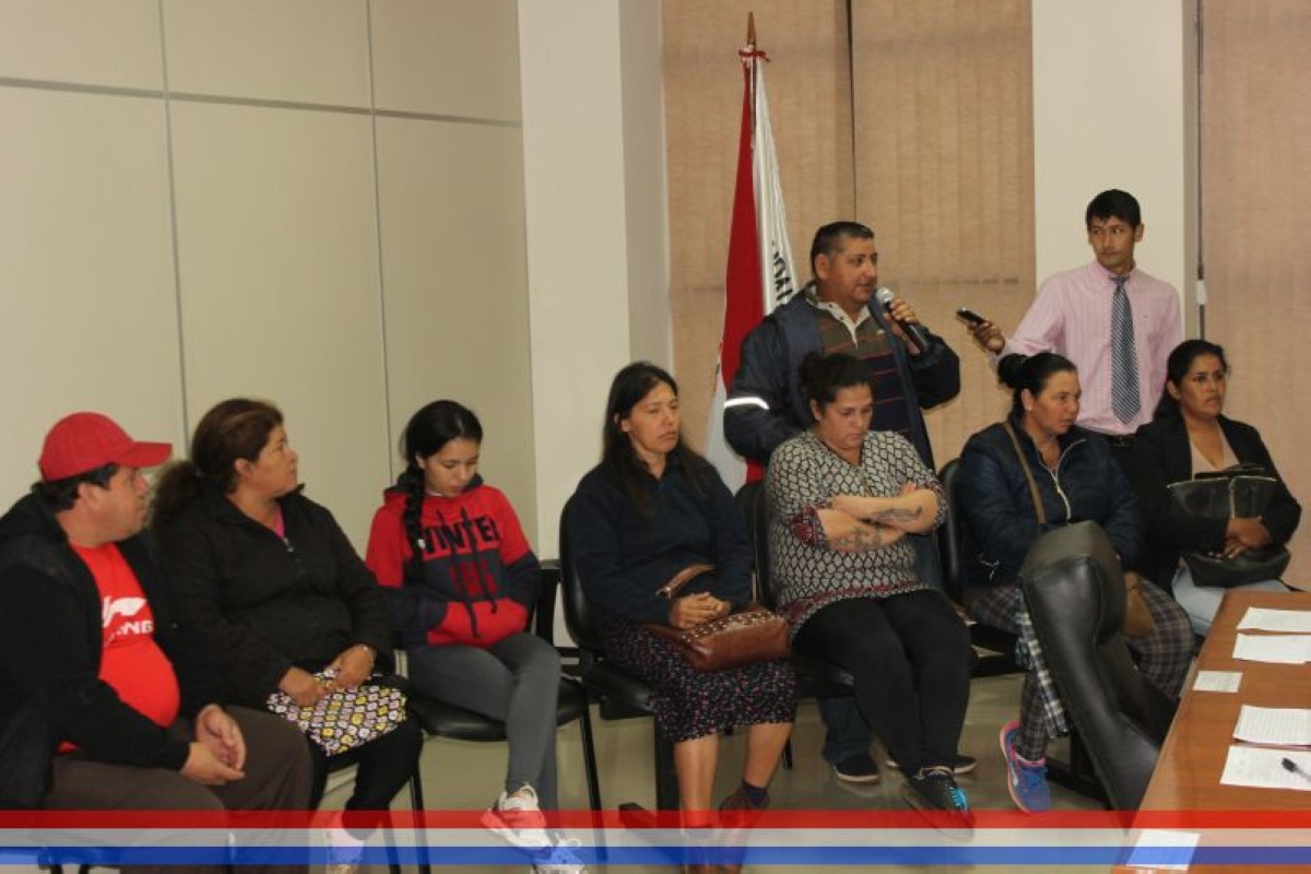 Foto 3 de Vecinos de la Cía. 16ª Urugua’y, que ocupan terreno de la Municipalidad de Capiatá, denuncian amedrentamiento