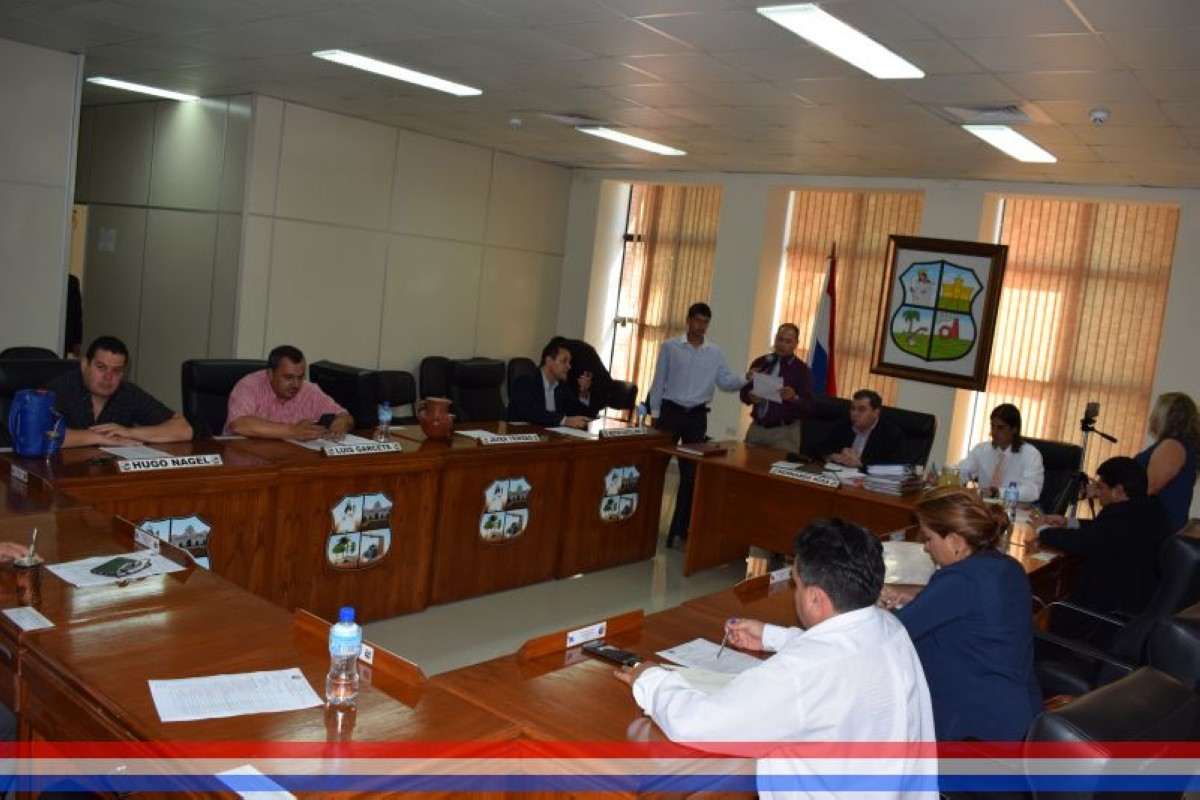 Foto 2 de SESION ORDINARIA DE LA JUNTA MUNICIPAL DE CAPIATA: Notas Recibidas y Expedientes Dictaminados