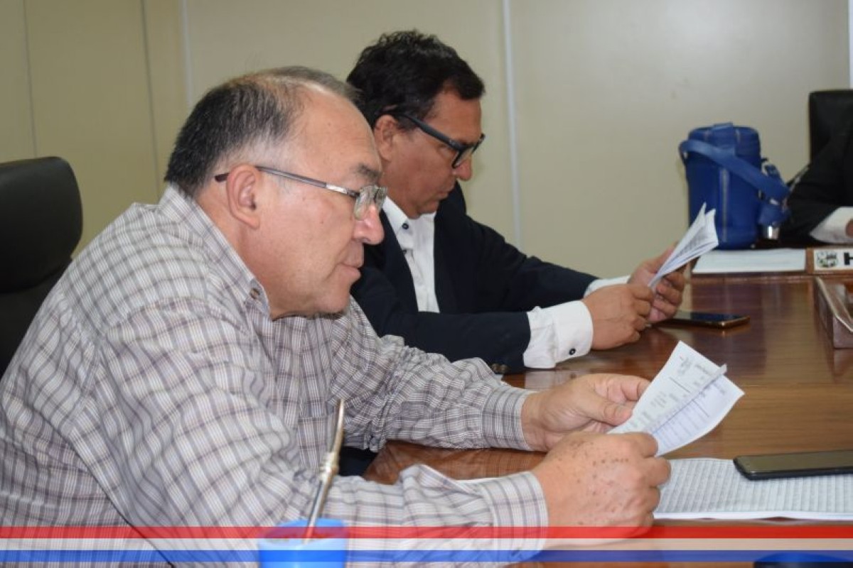 Foto 4 de SESION ORDINARIA DE LA JUNTA MUNICIPAL DE CAPIATA: Notas Recibidas y Expedientes Dictaminados