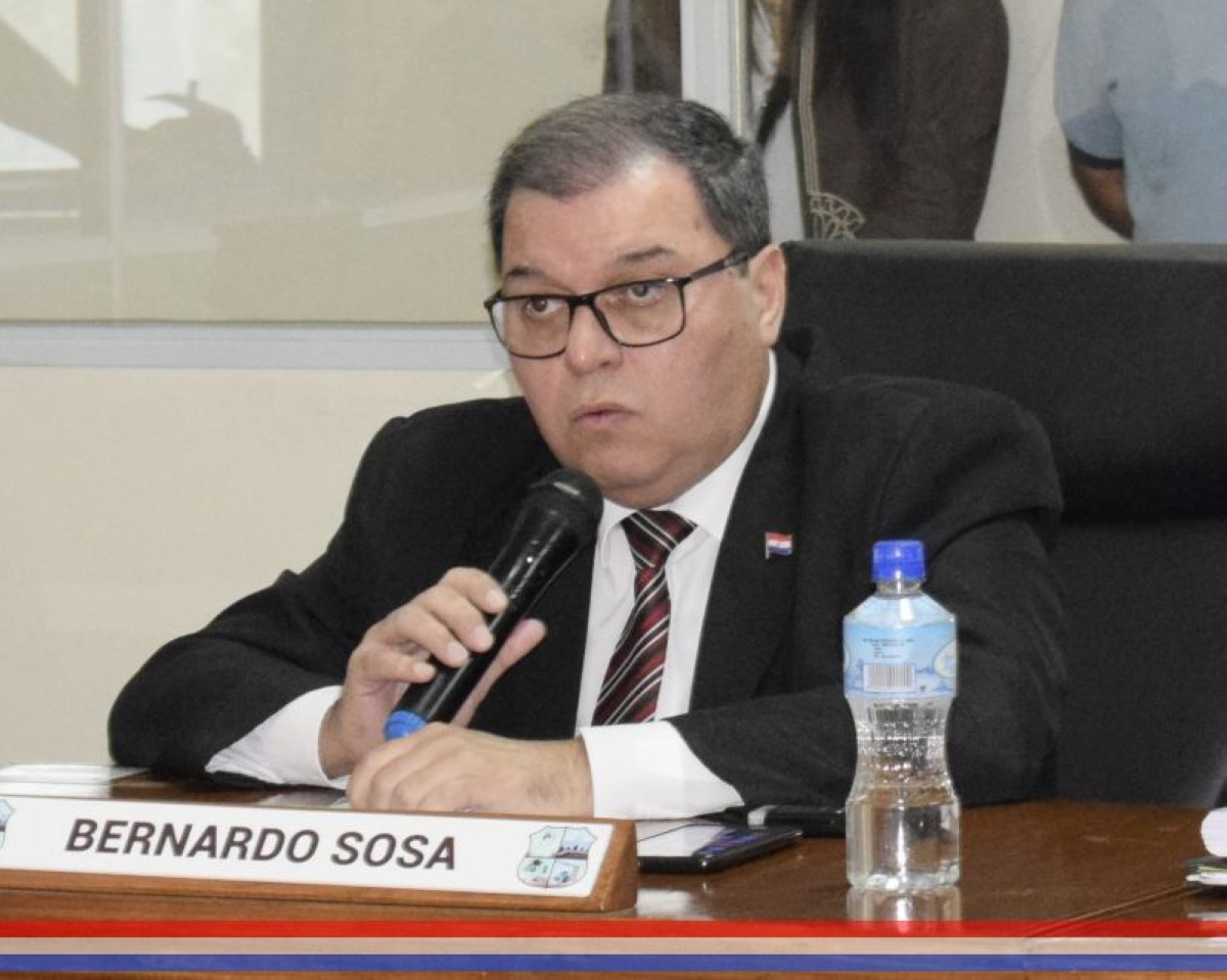 Foto 2 de Concejal Jiménez solicita al Ejecutivo Municipal la contratación de un arquitecto urbanista para el diseño final del futuro camposanto