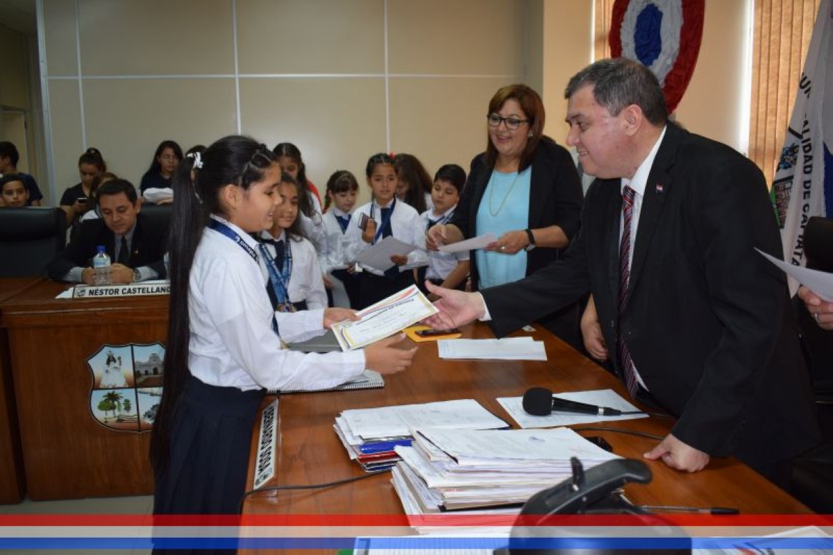 Foto 51 de Reconocimiento a la Esc. Bás. Nº 81 y Col. Nac. "Ma. Auxiliadora"