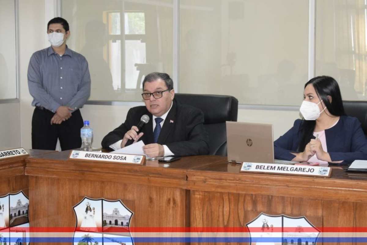 Foto 7 de SESION ORDINARIA DE LA JUNTA MUNICIPAL DE CAPIATA: Notas Recibidas, Nota Remitida y Expedientes Dictaminados