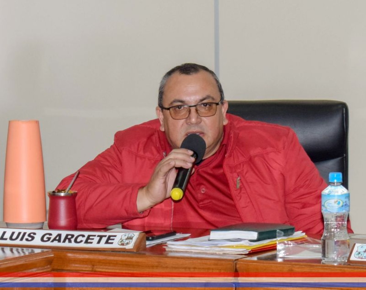Foto 13 de SESION ORDINARIA DE LA JUNTA MUNICIPAL DE CAPIATA: Notas Recibidas, Nota Remitida y Expedientes Dictaminados