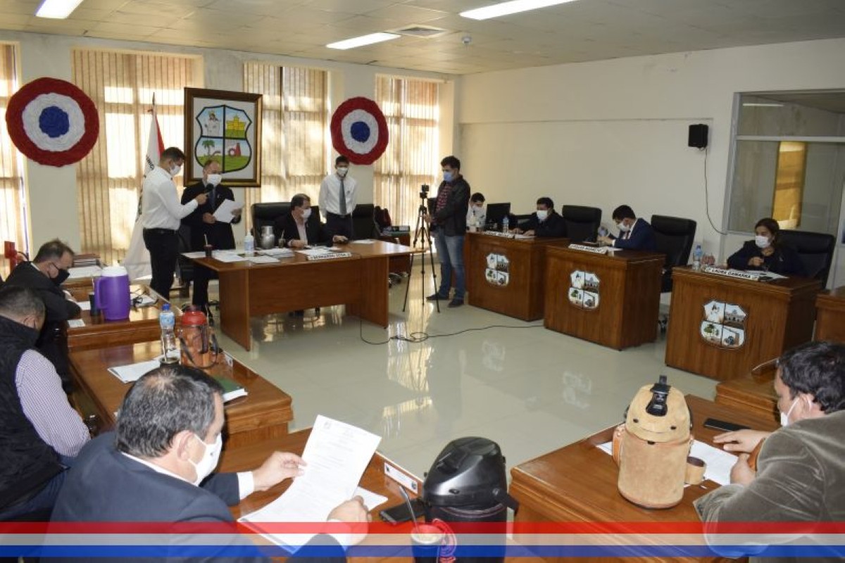 Foto 15 de SESION ORDINARIA DE LA JUNTA MUNICIPAL DE CAPIATA: Notas Recibidas, Notas Remitidas y Expedientes Dictaminados