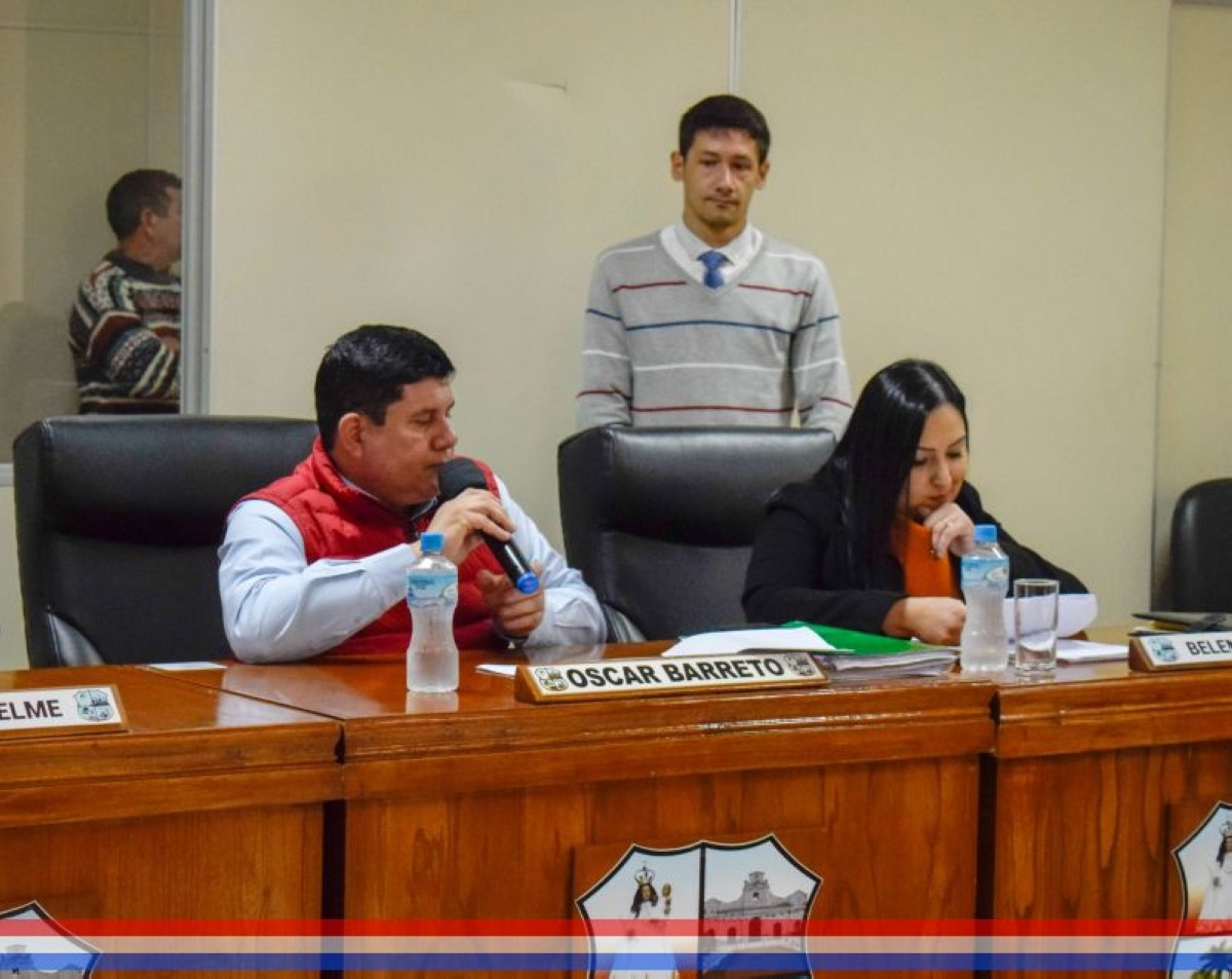 Foto 10 de SESION ORDINARIA DE LA JUNTA MUNICIPAL DE CAPIATA: Notas Recibidas, Notas Remitidas y Expedientes Dictaminados