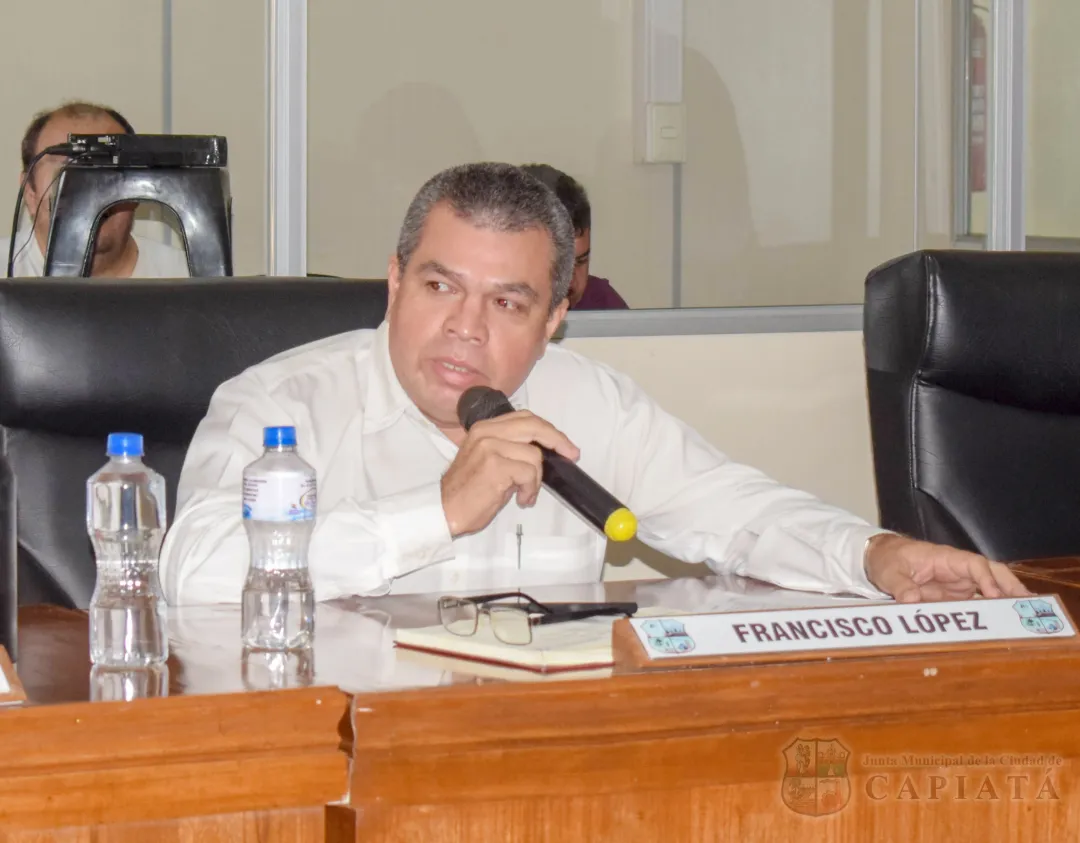 Foto 19 de SESION ORDINARIA DE LA JUNTA MUNICIPAL DE CAPIATA: Notas Recibidas, Nota Remitida y Expedientes Dictaminados