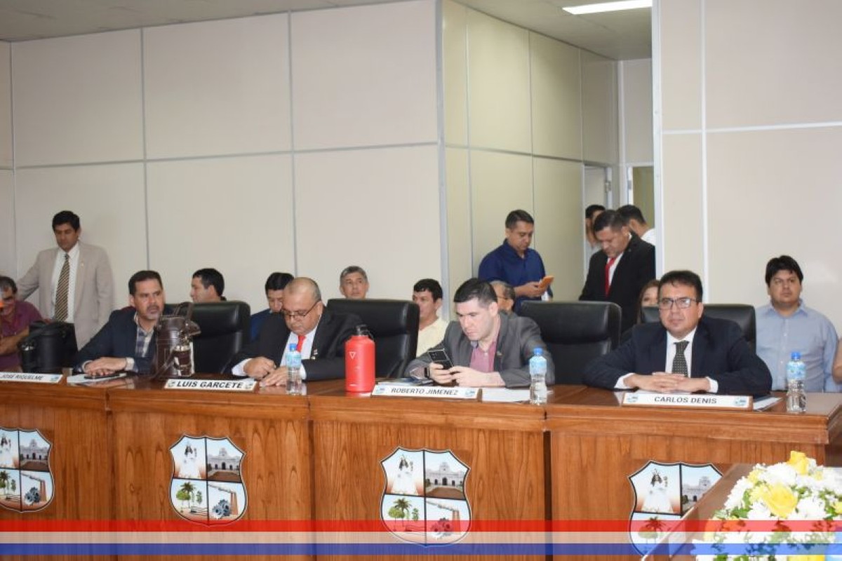 Foto 42 de Asumió la nueva Mesa Directiva, periodo 2023 – 2024: Presidente, concejal Braulio Riquelme; Vicepresidente, concejal David Llano