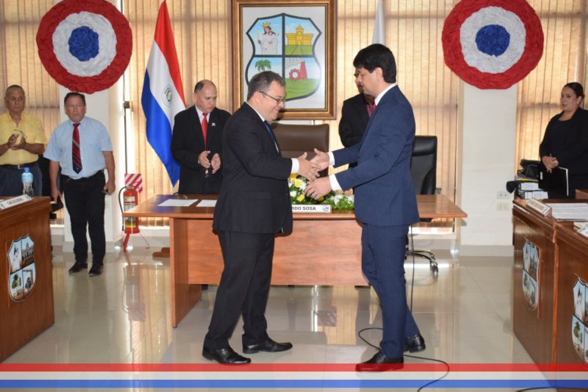 Foto 31 de Asumió la nueva Mesa Directiva, periodo 2023 – 2024: Presidente, concejal Braulio Riquelme; Vicepresidente, concejal David Llano