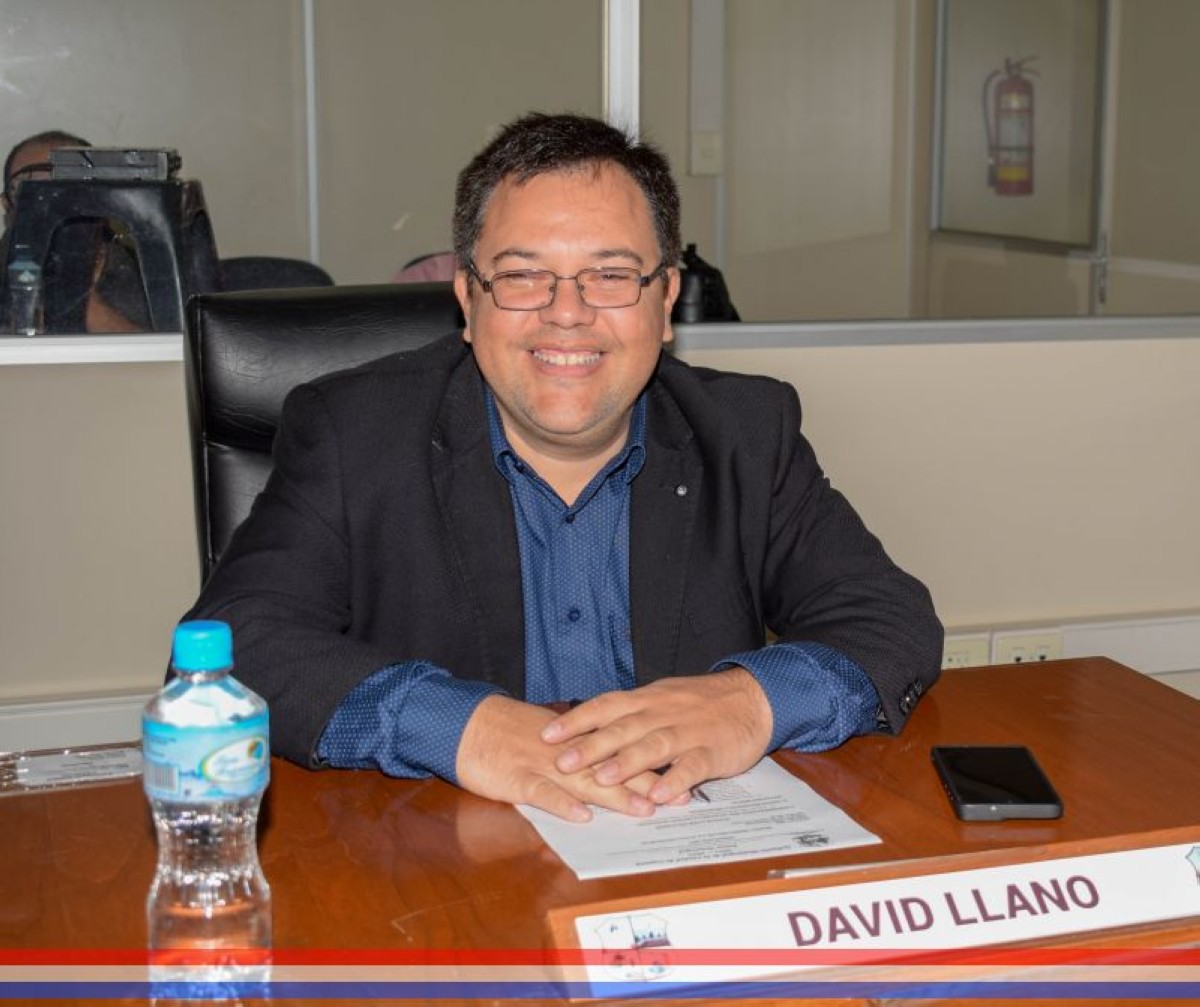 Foto 4 de SESION ORDINARIA DE LA JUNTA MUNICIPAL DE CAPIATA: Notas Recibidas, Nota Remitida y Expedientes Dictaminados