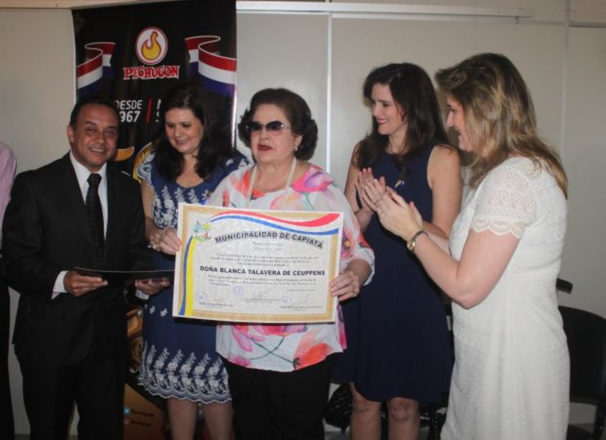 Foto 26 de Entrega de reconocimiento de Ciudadanía Ilustre a miembros de la familia Ceuppens – Talavera