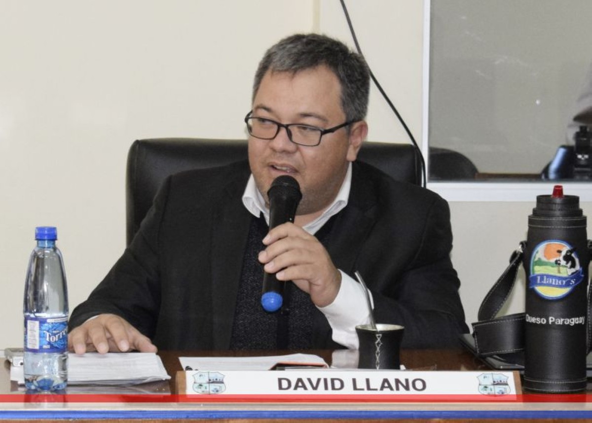 Foto 10 de SESION ORDINARIA DE LA JUNTA MUNICIPAL DE CAPIATA: Notas Recibidas, Nota Remitida y Expedientes Dictaminados