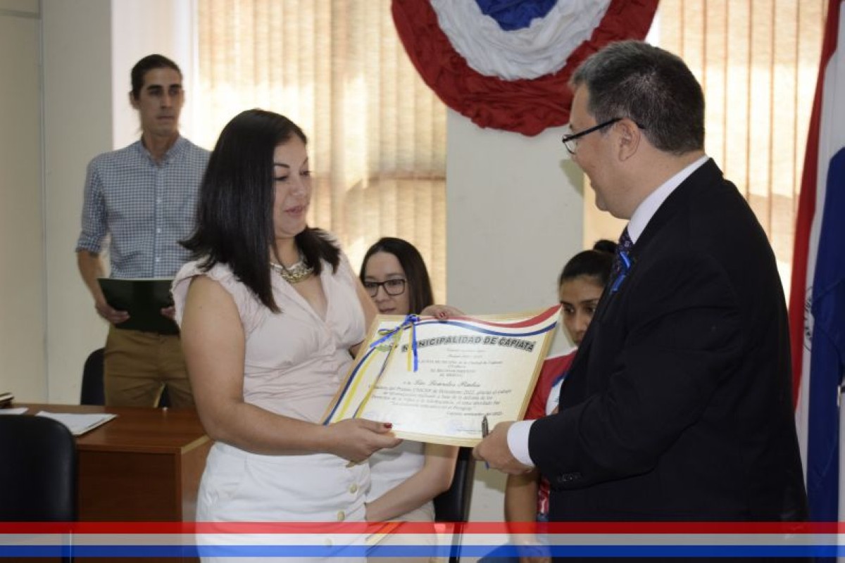 Foto 10 de Capiateñas destacadas en distintos ámbitos recibieron "Reconocimiento al Mérito"
