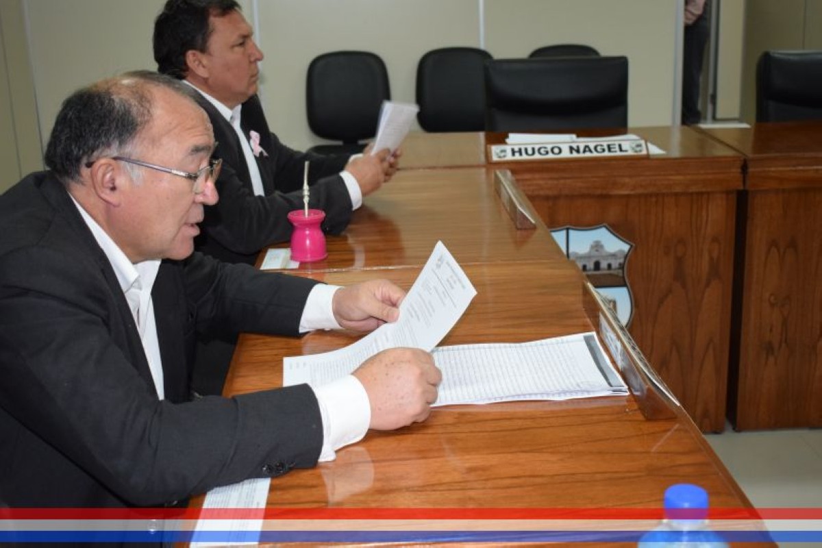 Foto 2 de SESION ORDINARIA DE LA JUNTA MUNICIPAL DE CAPIATA: Notas Recibidas, Nota Remitida y Expedientes Dictaminados
