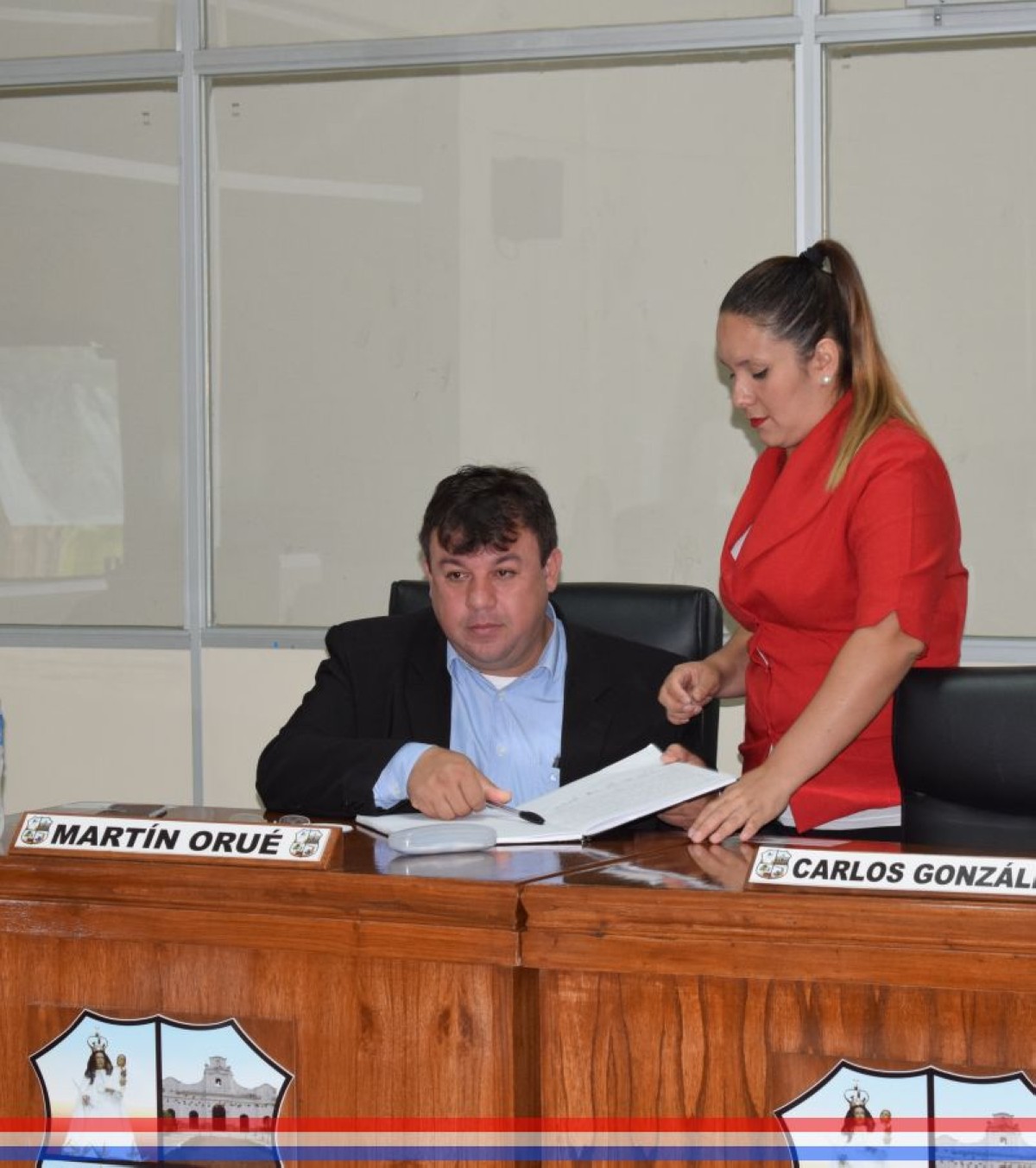 Foto 8 de SESION ORDINARIA DE LA JUNTA MUNICIPAL DE CAPIATA: Notas Recibidas y Expedientes Dictaminados