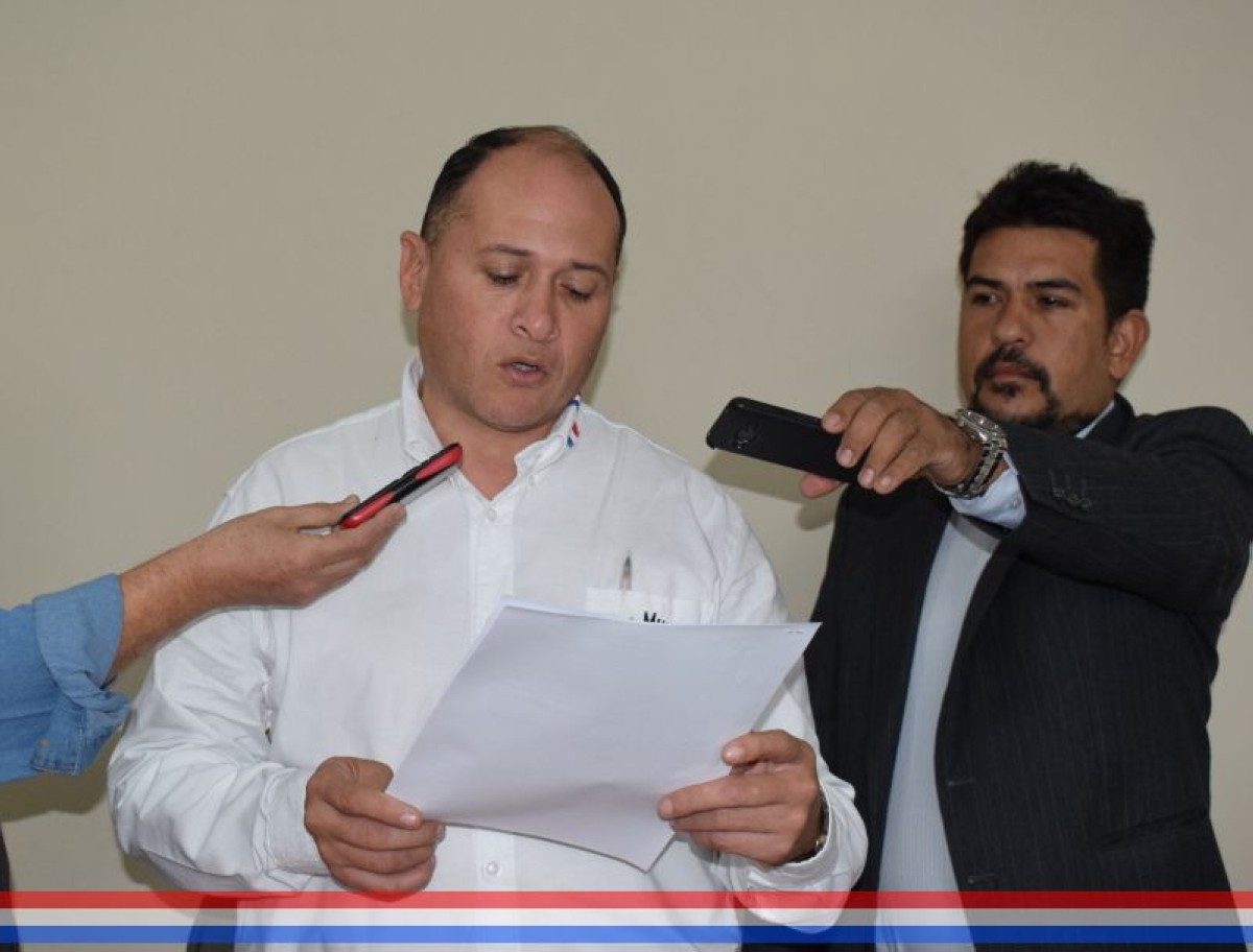 Foto 1 de SESION ORDINARIA DE LA JUNTA MUNICIPAL DE CAPIATA: Notas Recibidas, Nota Remitida y Expedientes Dictaminados