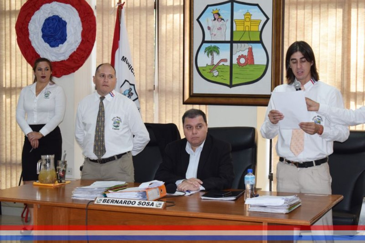 Foto 12 de Autorizan al Ejecutivo Municipal a iniciar los trámites de desafectación de inmuebles donde están afincados Puestos de Salud ante el Congreso Nacional