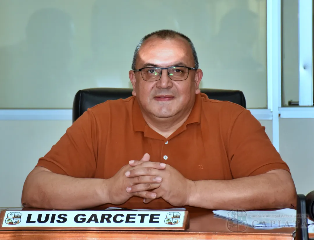 Foto 4 de SESION ORDINARIA DE LA JUNTA MUNICIPAL DE CAPIATA: Notas Recibidas y Expedientes Dictaminados