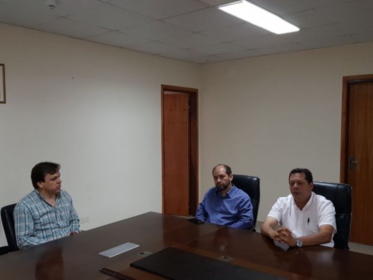Foto 5 de Estudian la factibilidad de la emisión de bonos para el financiamiento de obras el próximo año