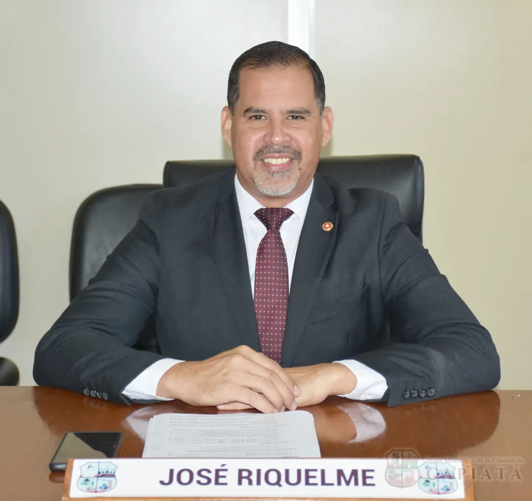 Foto 4 de SESION ORDINARIA DE LA JUNTA MUNICIPAL DE CAPIATA: Notas Recibidas y Expedientes Dictaminados