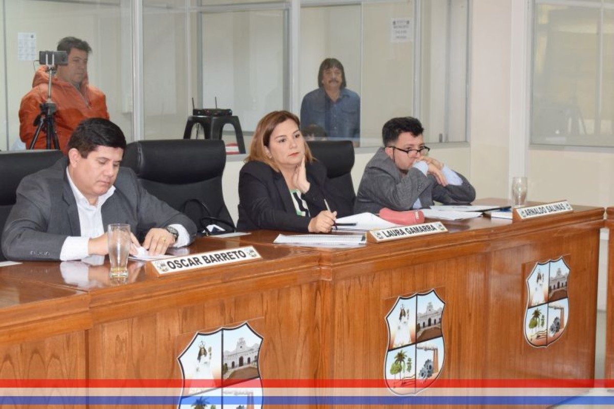 Foto 12 de SESION ORDINARIA DE LA JUNTA MUNICIPAL DE CAPIATA: Notas Recibidas, Notas Remitidas y Expedientes Dictaminados