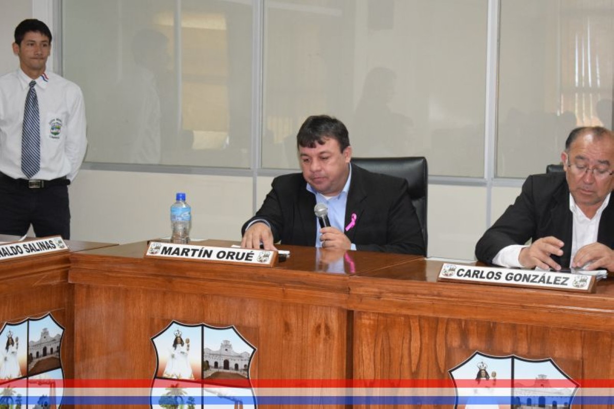 Foto 7 de SESION ORDINARIA DE LA JUNTA MUNICIPAL DE CAPIATA: Notas Recibidas, Nota Remitida y Expedientes Dictaminados