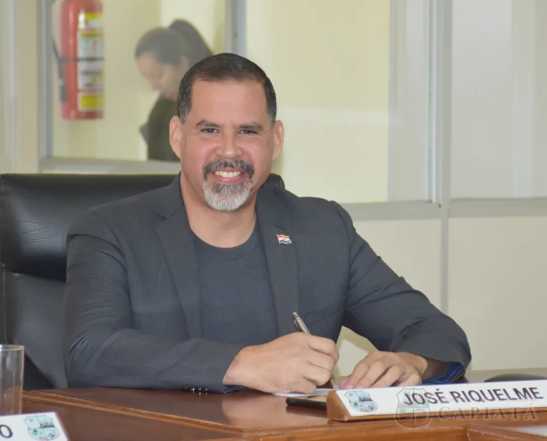 Foto 4 de SESION ORDINARIA DE LA JUNTA MUNICIPAL DE CAPIATA: Notas Recibidas y Expedientes Dictaminados