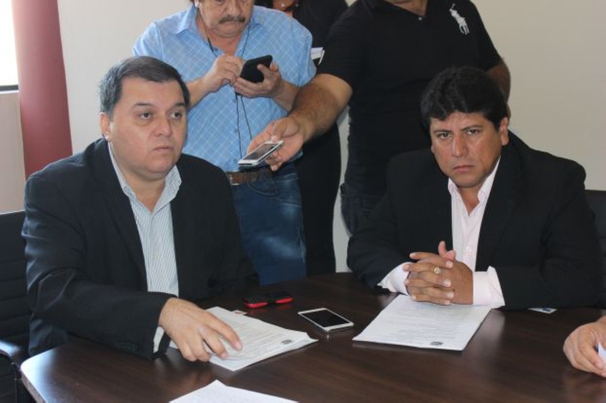 Foto 5 de SESION ORDINARIA DE LA JUNTA MUNICIPAL DE CAPIATA: Notas Recibidas, Notas Remitidas y Expedientes Dictaminados