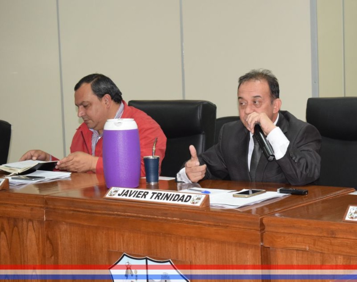 Foto 6 de SESION ORDINARIA DE LA JUNTA MUNICIPAL DE CAPIATA: Notas Recibidas, Nota Remitida y Expedientes Dictaminados