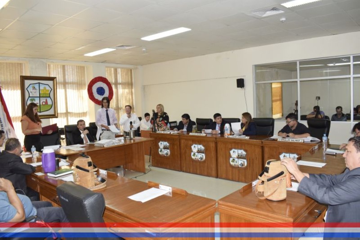 Foto 10 de SESION ORDINARIA DE LA JUNTA MUNICIPAL DE CAPIATA: Notas Recibidas, Nota Remitida y Expedientes Dictaminados