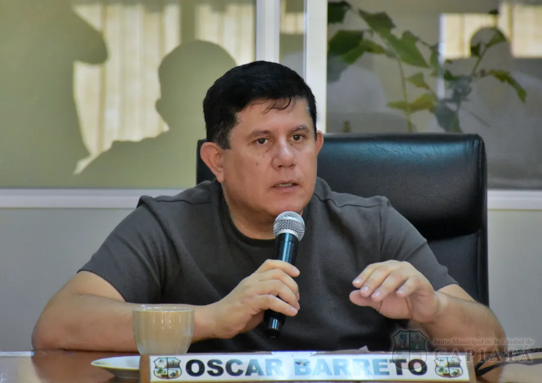 Foto 8 de SESION ORDINARIA DE LA JUNTA MUNICIPAL DE CAPIATA: Notas Recibidas y Expedientes Dictaminados