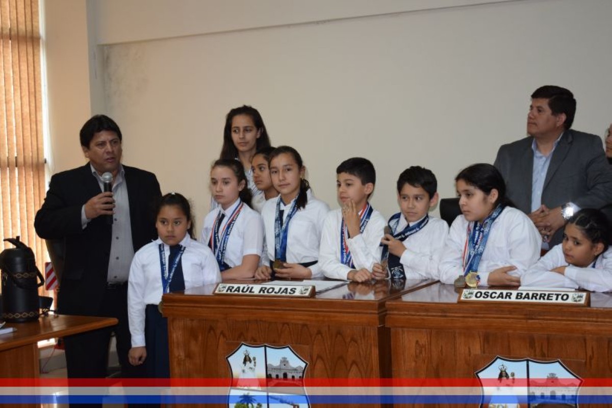 Foto 19 de Reconocimiento a la Esc. Bás. Nº 81 y Col. Nac. "Ma. Auxiliadora"